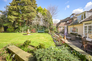 Photo 6- click for photo gallery